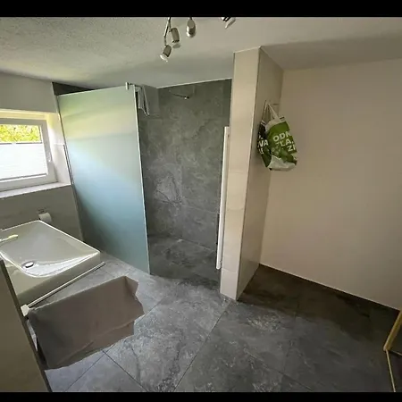 بيت ضيافة Haus Fuer Monteure Und Studenten