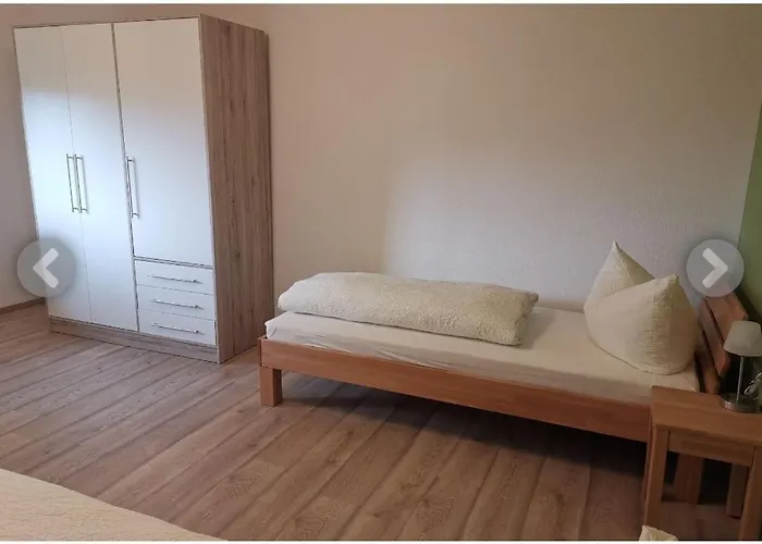 Haus Fuer Monteure Und Studenten *